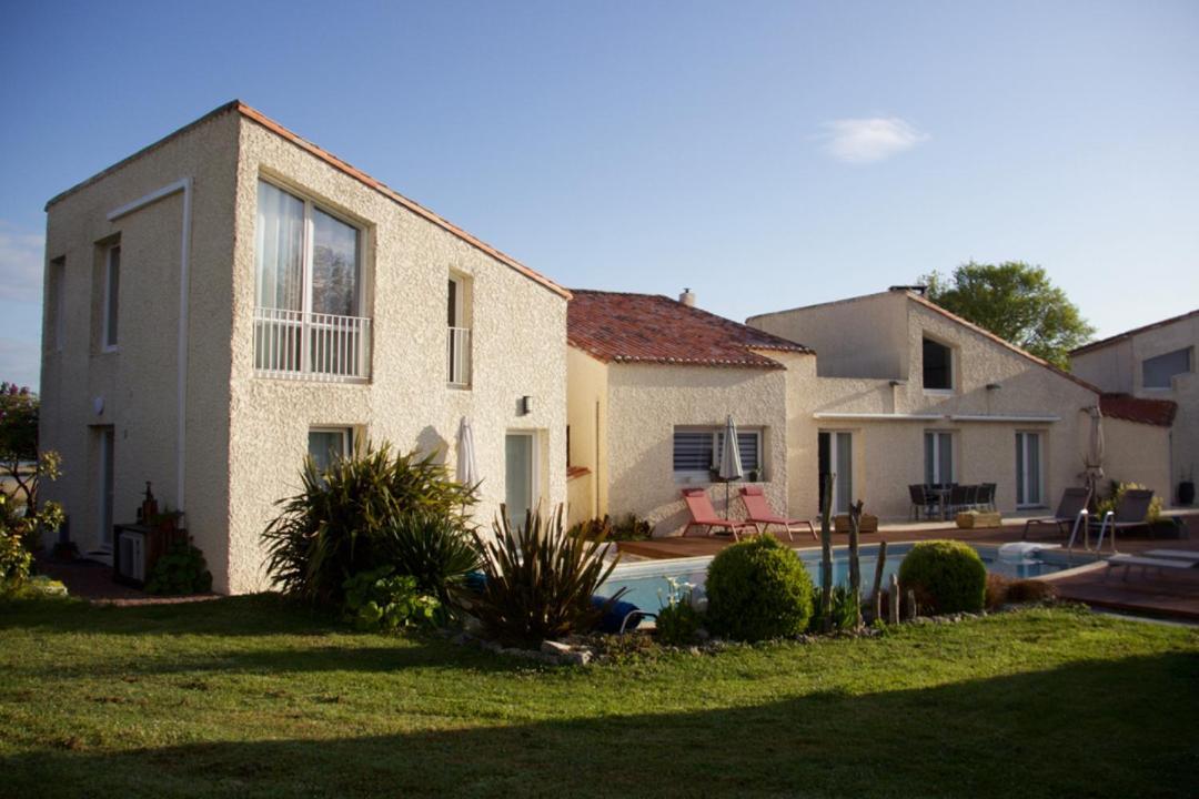 La Charentine Bed & Breakfast Echillais Exterior photo